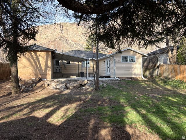 1055 COLLINS BLVD, Ogden, UT 84404