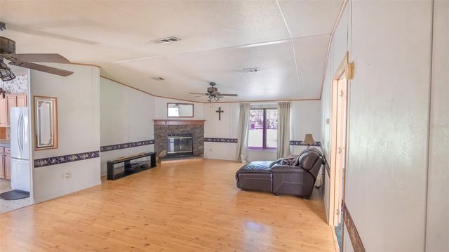 17824 NE 143RD TERRACE, Waldo, FL 32694