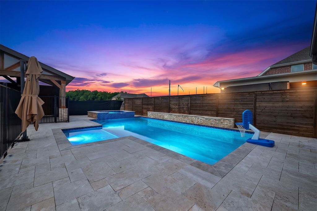 295 Crystal Cove, Sunnyvale, TX 75182