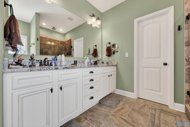 33 Ivy Drive, Fayetteville, TN 37334