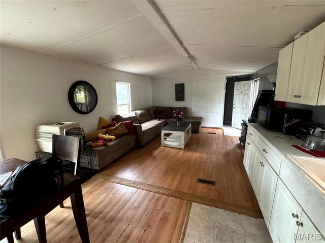 22622 Abrolat Road, Wright City, MO 63390