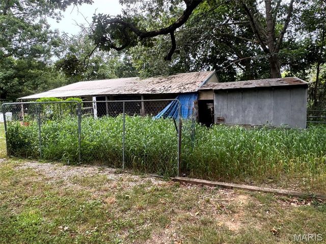 22622 Abrolat Road, Wright City, MO 63390