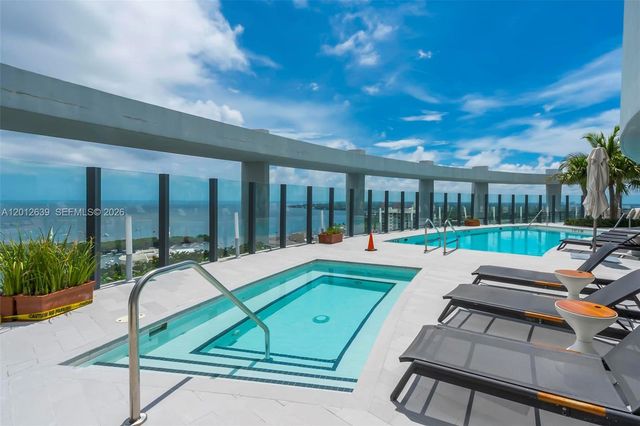 2831 S Bayshore Dr 402, Miami, FL 33133