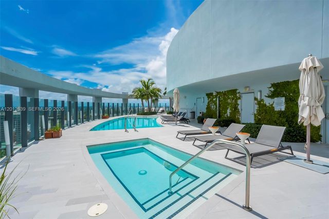 2831 S Bayshore Dr 402, Miami, FL 33133