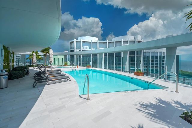 2831 S Bayshore Dr 402, Miami, FL 33133