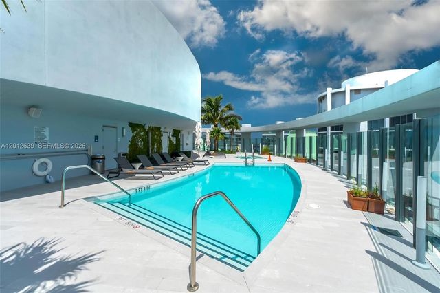2831 S Bayshore Dr 402, Miami, FL 33133