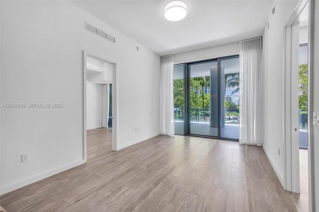 2831 S Bayshore Dr 402, Miami, FL 33133