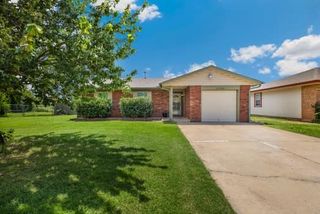 12304 Southgate Drive, Yukon, OK 73099