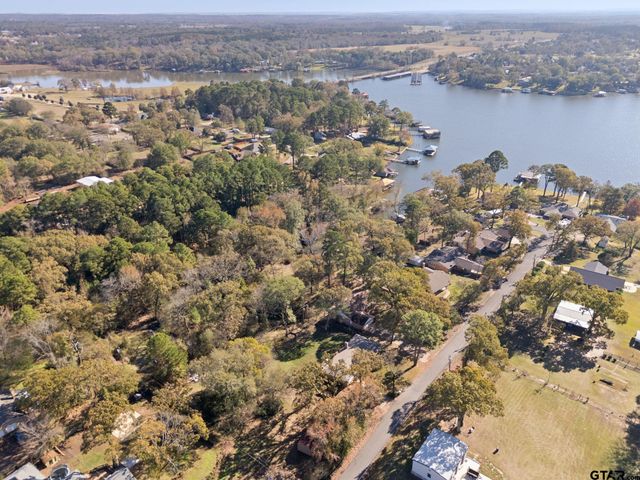 21135 County Road 1291, Flint, TX 75762