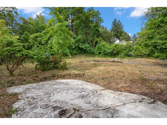 26 Sw ABERNETHY St, Portland, OR 97239