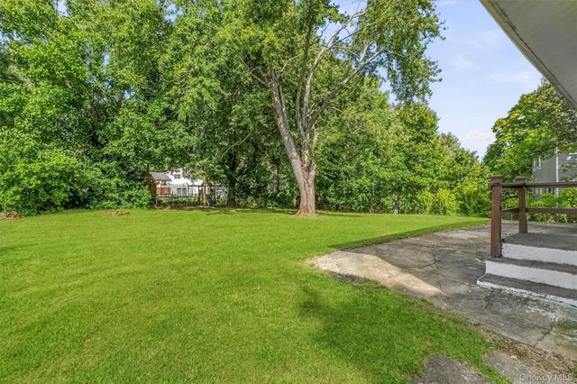 29 Cumberland Road, Fishkill, NY 12524