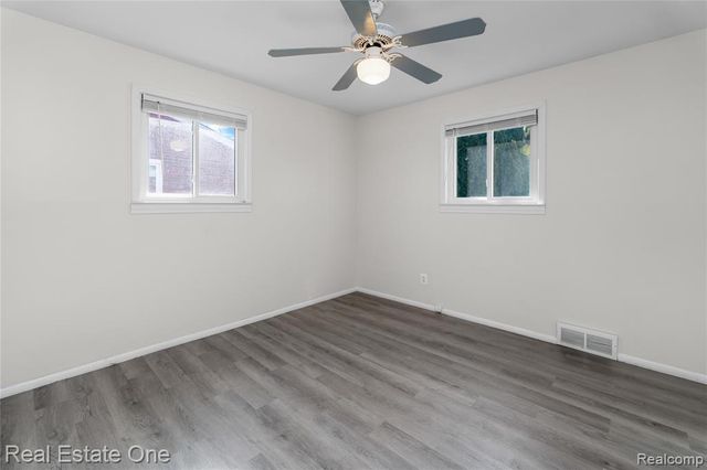 15470 Windemere Street, Southgate, MI 48195