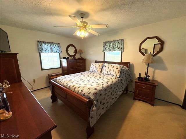 67541 Almar Lane W, St Clairsville, OH 43950