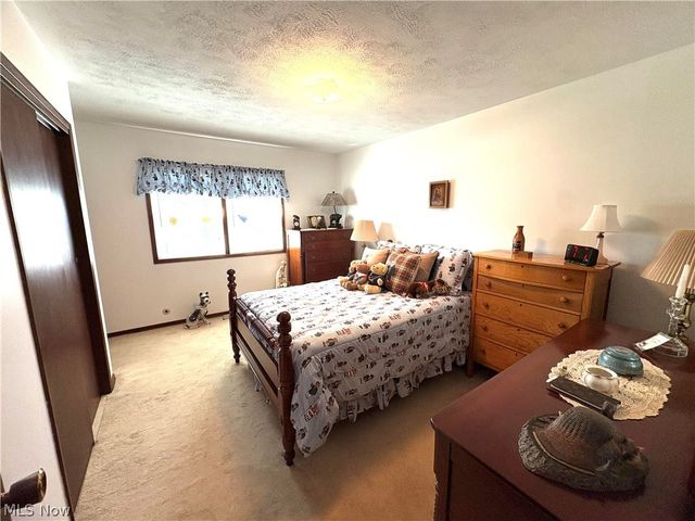 67541 Almar Lane W, St Clairsville, OH 43950