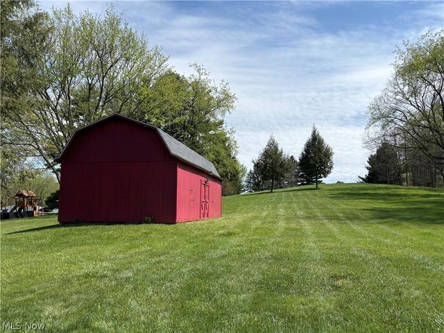 67541 Almar Lane W, St Clairsville, OH 43950