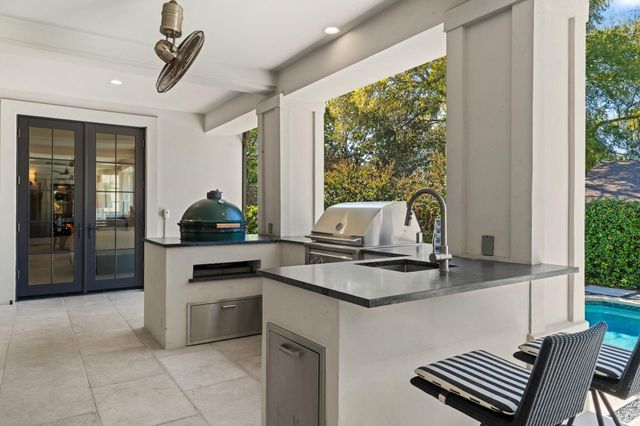 2703 Greenlee DR, Austin, TX 78703