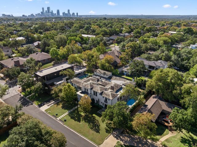 2703 Greenlee DR, Austin, TX 78703