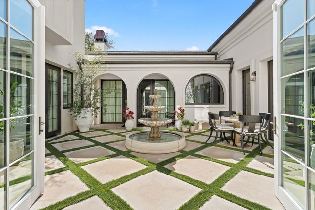 2703 Greenlee DR, Austin, TX 78703