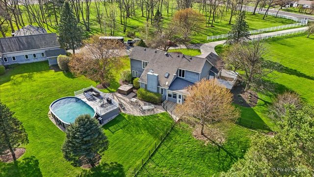 2919 Il Route 173, Richmond, IL 60071