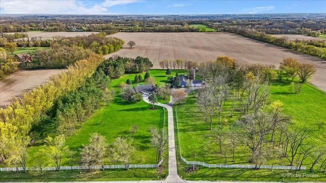 2919 Il Route 173, Richmond, IL 60071