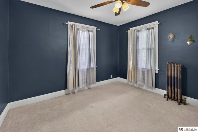 3721 S 25th Street, Omaha, NE 68107