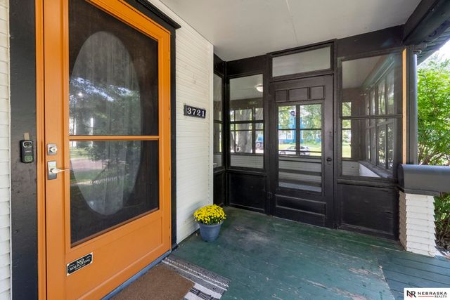 3721 S 25th Street, Omaha, NE 68107