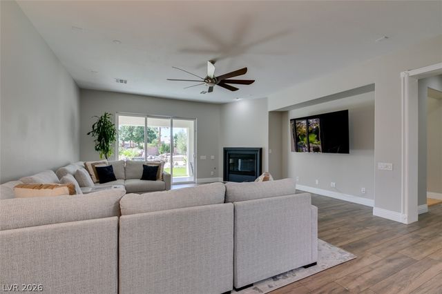 6907 Kelp Ledge Court, Las Vegas, NV 89131
