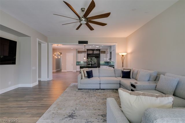 6907 Kelp Ledge Court, Las Vegas, NV 89131