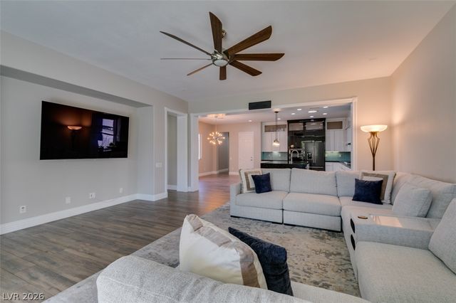 6907 Kelp Ledge Court, Las Vegas, NV 89131