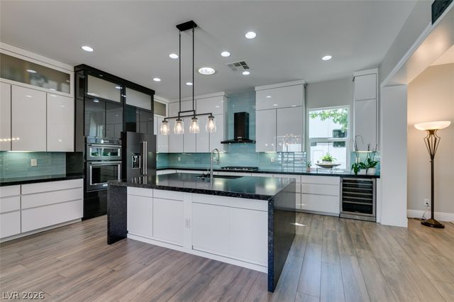 6907 Kelp Ledge Court, Las Vegas, NV 89131