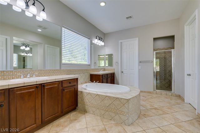6907 Kelp Ledge Court, Las Vegas, NV 89131