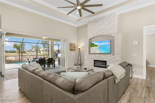 1704 SW 17th AVE, Cape Coral, FL 33991