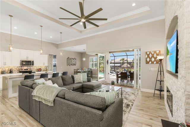 1704 SW 17th AVE, Cape Coral, FL 33991