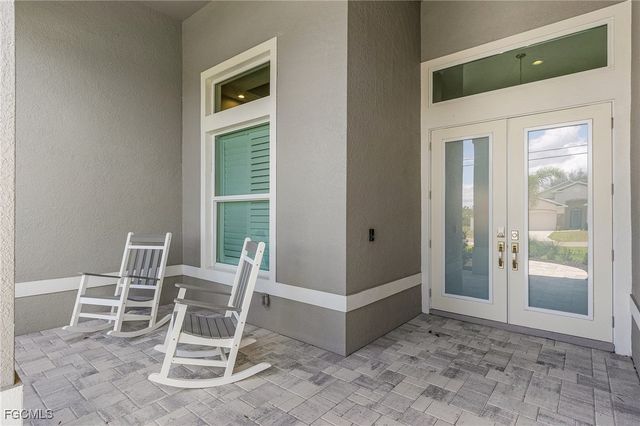 1704 SW 17th AVE, Cape Coral, FL 33991