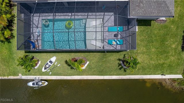 1704 SW 17th AVE, Cape Coral, FL 33991