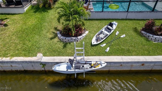 1704 SW 17th AVE, Cape Coral, FL 33991