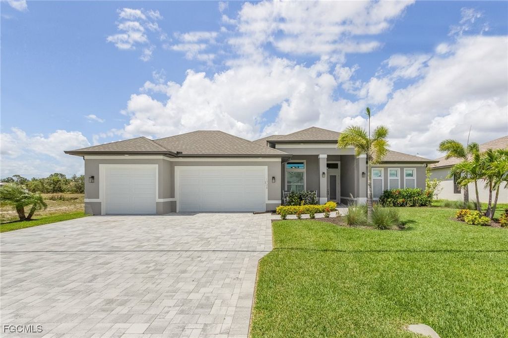 1704 SW 17th AVE, Cape Coral, FL 33991