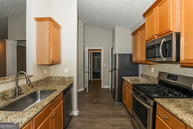 1055 Maple Leaf Drive, Mcdonough, GA 30253
