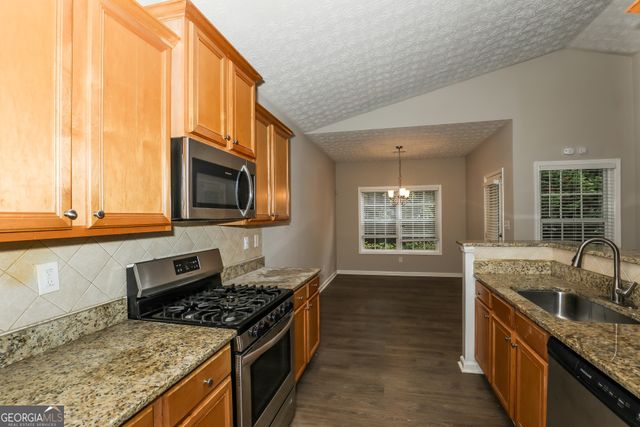1055 Maple Leaf Drive, Mcdonough, GA 30253