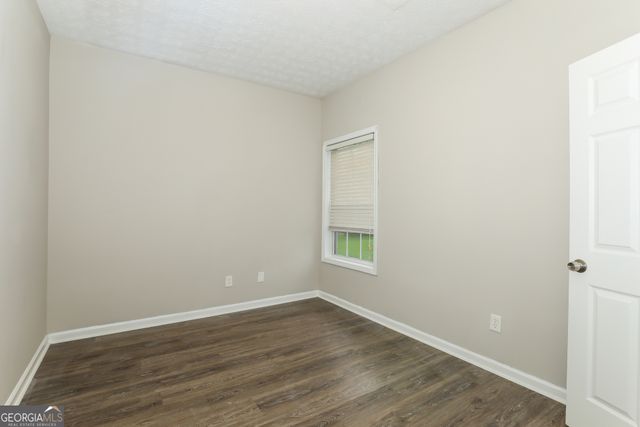1055 Maple Leaf Drive, Mcdonough, GA 30253