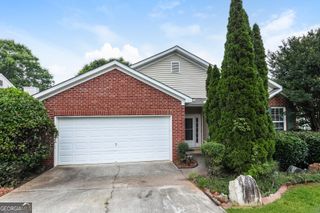 1055 Maple Leaf Drive, Mcdonough, GA 30253