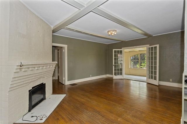 5420 Ingersoll Avenue, Des Moines, IA 50312