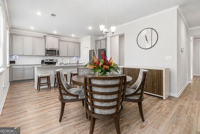 596 River Gardens Drive SE, Atlanta, GA 30354