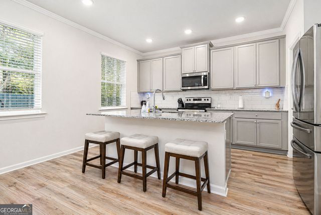 596 River Gardens Drive SE, Atlanta, GA 30354