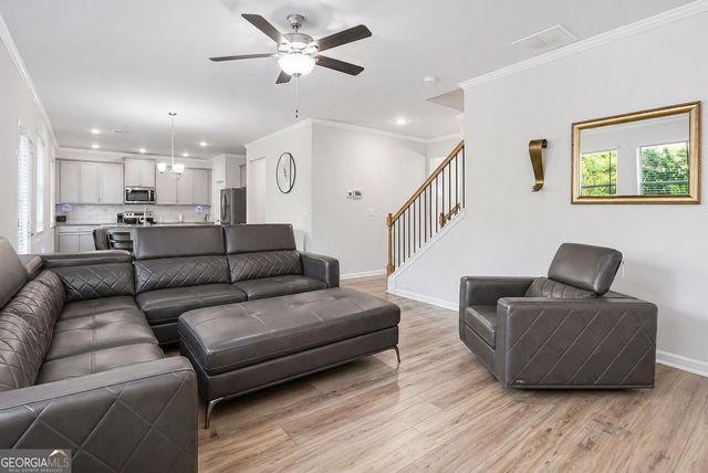 596 River Gardens Drive SE, Atlanta, GA 30354