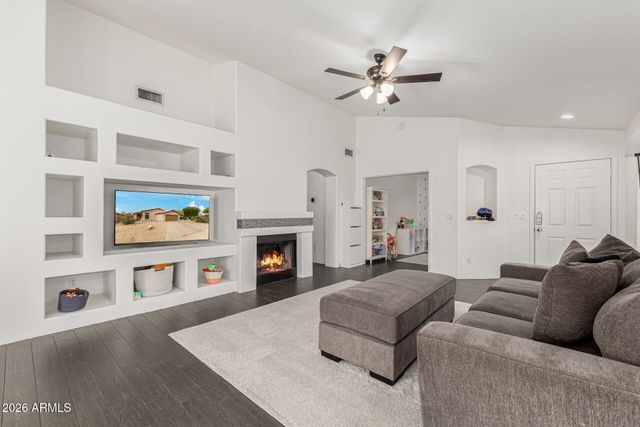 4026 E CREOSOTE Drive, Cave Creek, AZ 85331