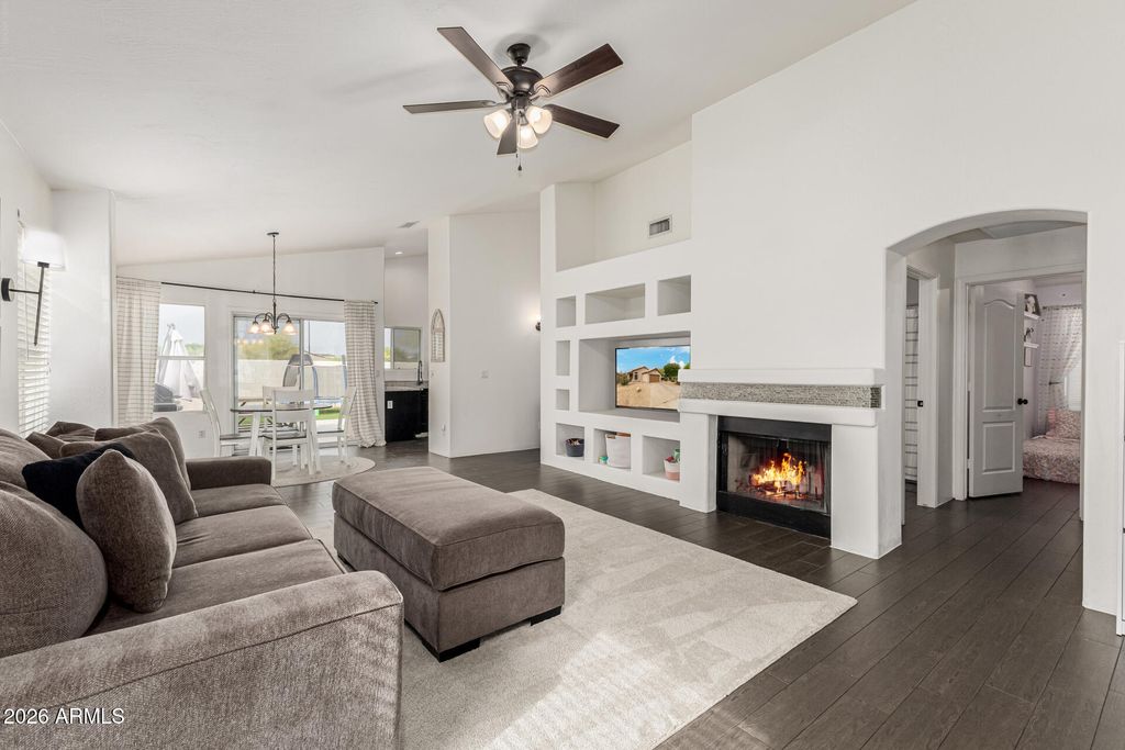 4026 E CREOSOTE Drive, Cave Creek, AZ 85331