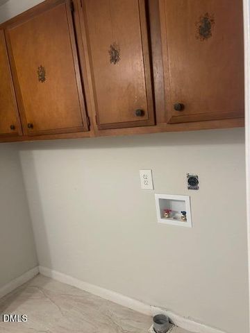 830 Dinmont Circle, Fayetteville, NC 28306