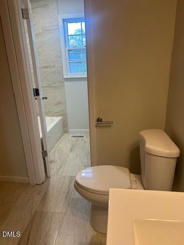 830 Dinmont Circle, Fayetteville, NC 28306