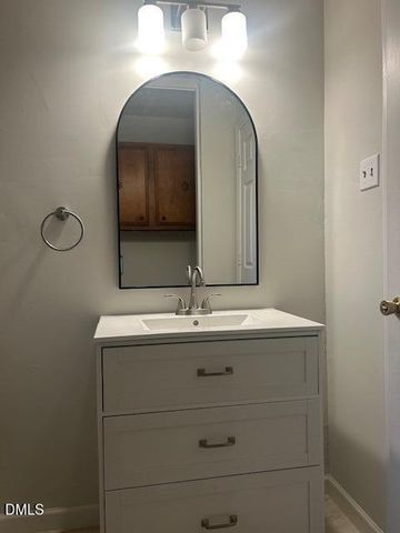 830 Dinmont Circle, Fayetteville, NC 28306